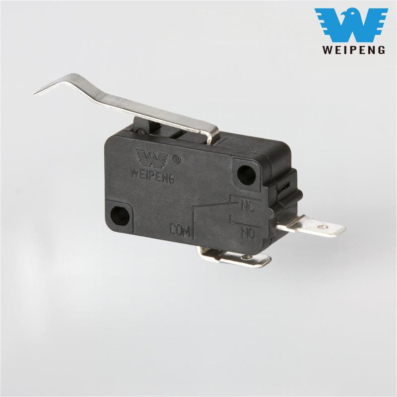 Dvojsvorková rukoväť Strieborný kontakt Normálne otvorený mikrospínač ohrievača vody